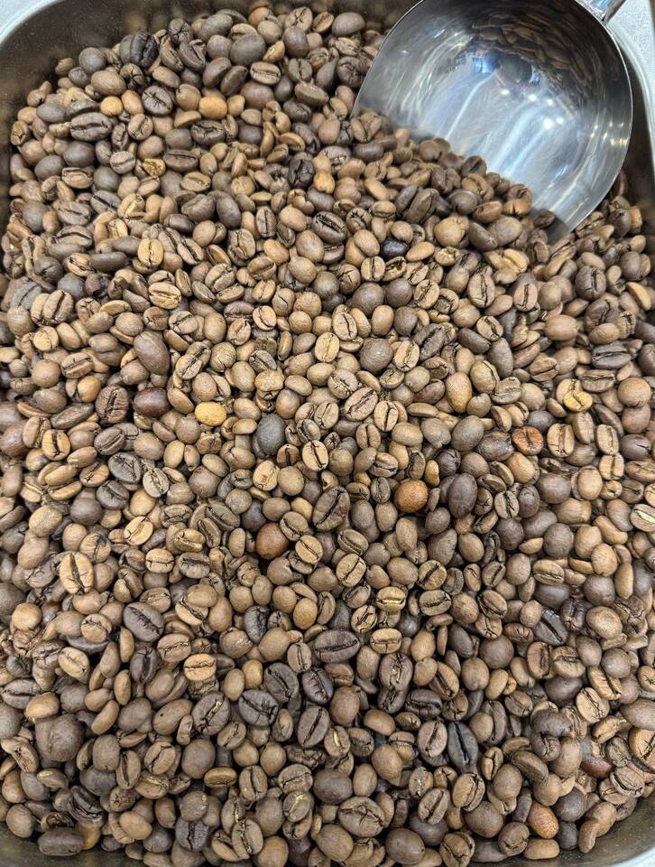 Santos mix (50% Arabica + 50% Robusta)